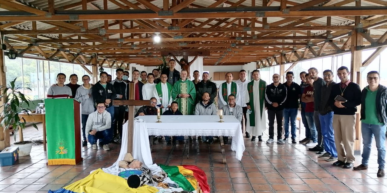 MISA DE DESPEDIDA DEL PADRE ARIEL NIETO