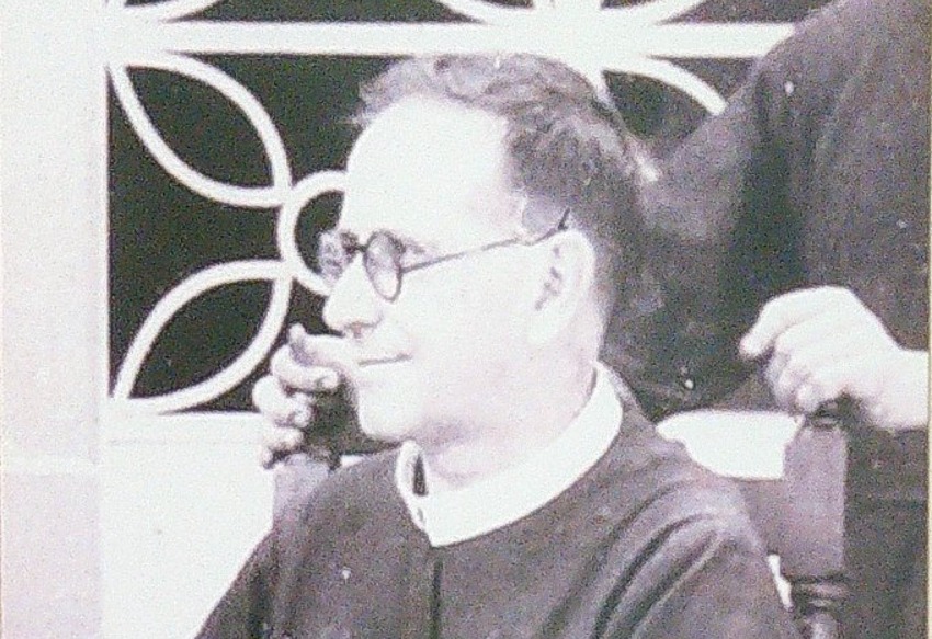 PADRE LEONARDO GONZÁLEZ CUDEIRO (1899 – 1971)
